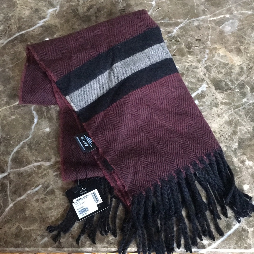 Burgundy Men's scarf